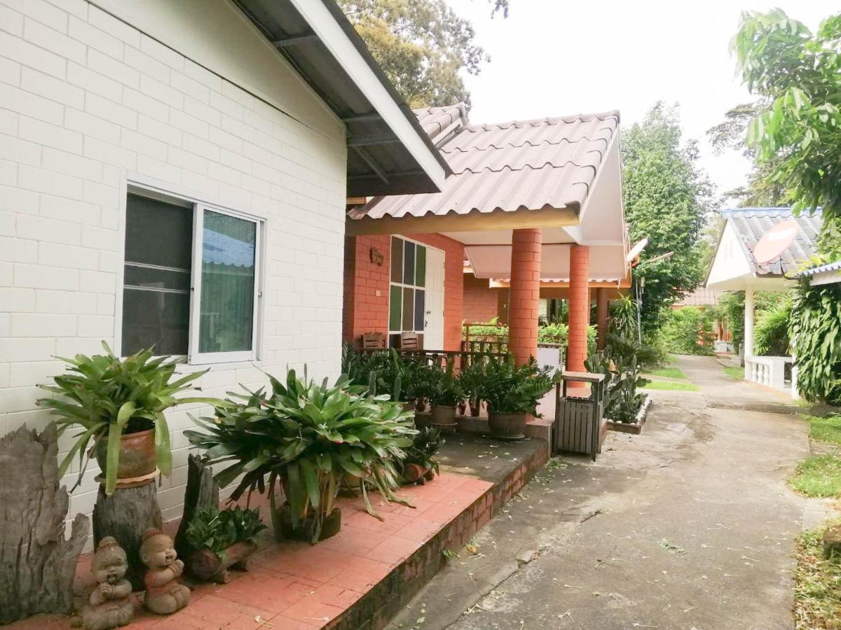Samet Bellhouse Hotel Koh Samet Exterior photo
