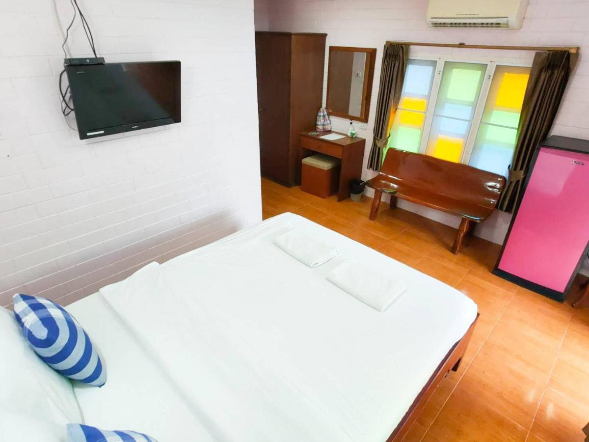 Samet Bellhouse Hotel Koh Samet Exterior photo