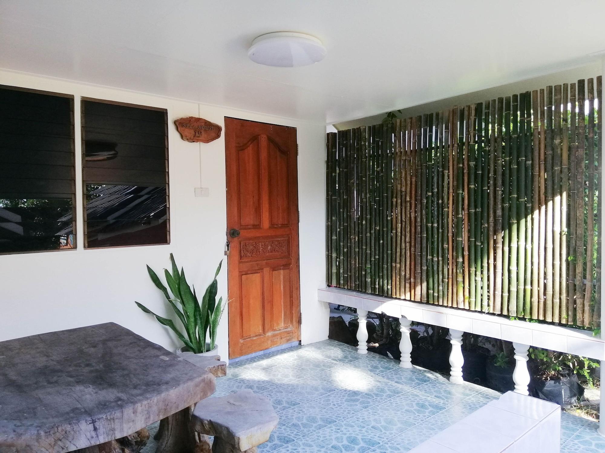 Samet Bellhouse Hotel Koh Samet Exterior photo